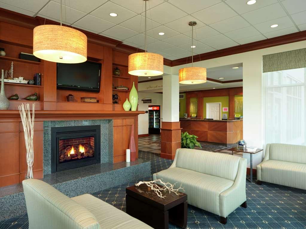 Hilton Garden Inn Milford Interior photo