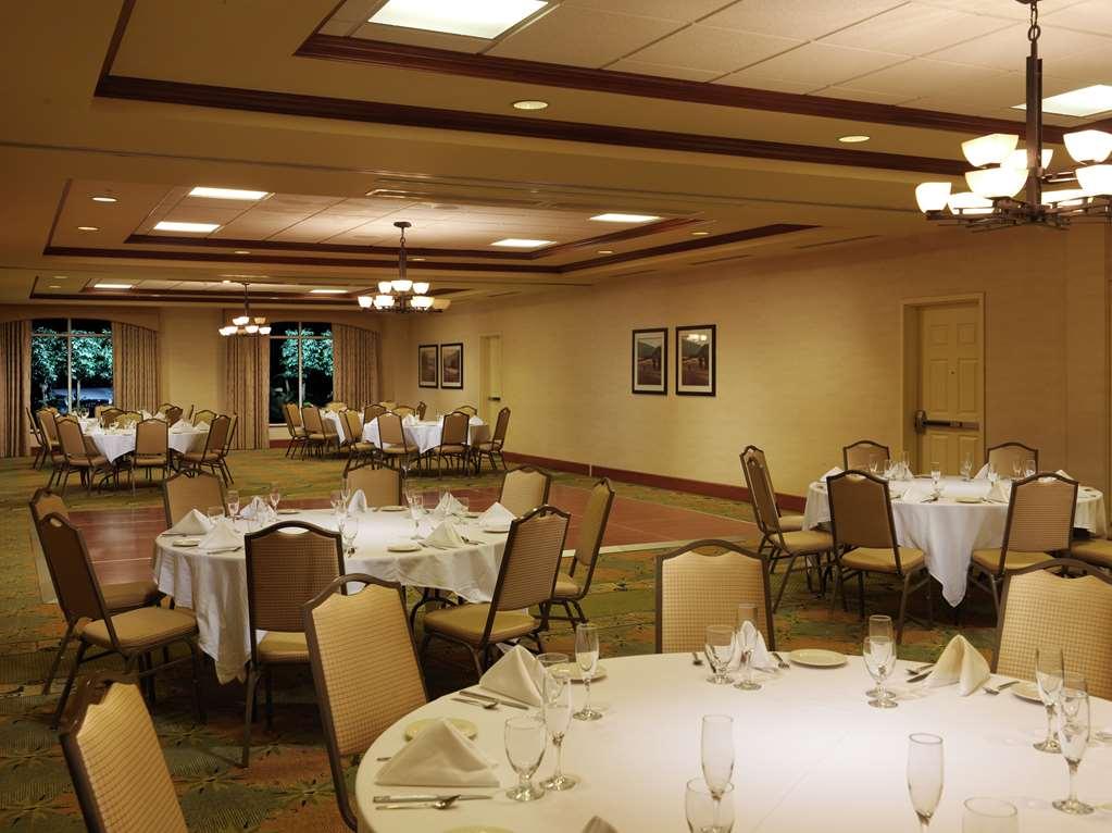 Hilton Garden Inn Milford Facilities photo